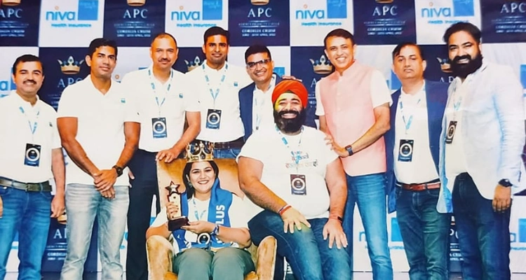 Gurleen Kaur Tikku humbled and honoured to receive the prestigious award from Niva Bupa Health Insurance company.